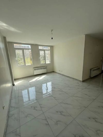 آپارتمان 100 متری دو خوابه در چیذر تهران