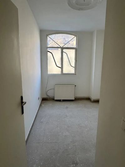 آپارتمان 62 متری دو خوابه در میدان بعثت کرج