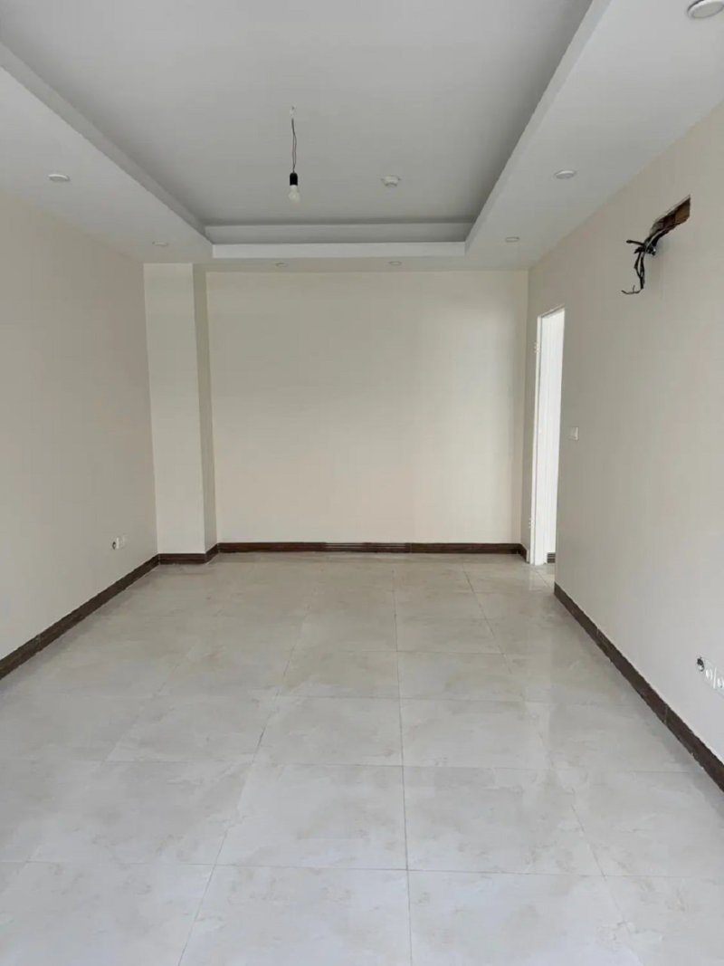 اداری 200 متری یک خوابه در میدان بعثت کرج13530920612