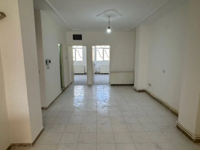 آپارتمان 62 متری دو خوابه در میدان بعثت کرج