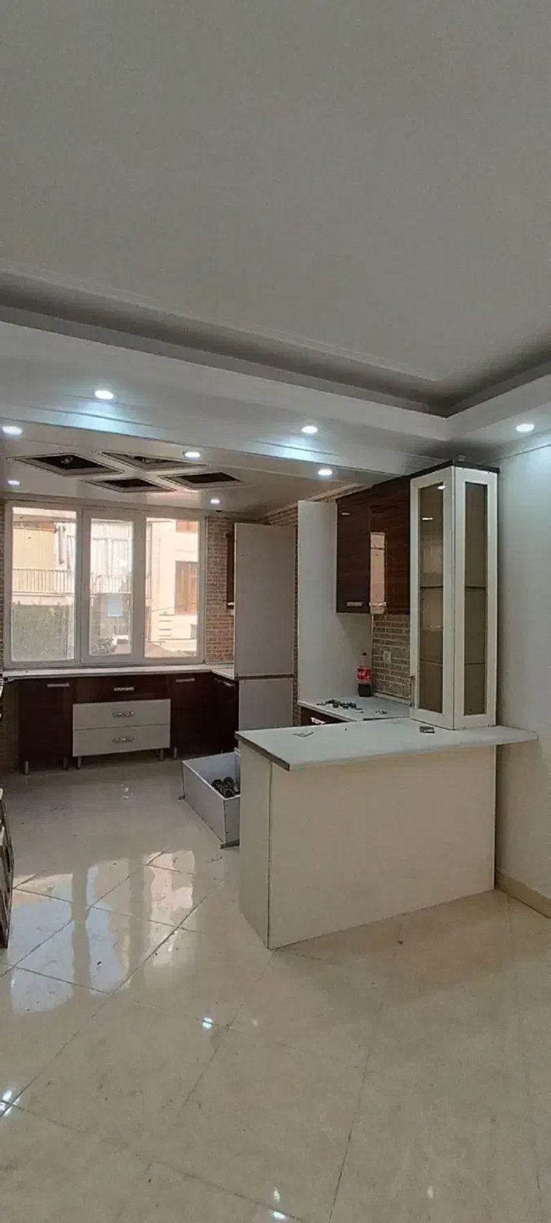 آپارتمان 73 متری دو خوابه در افسریه شمالی تهران13526320486