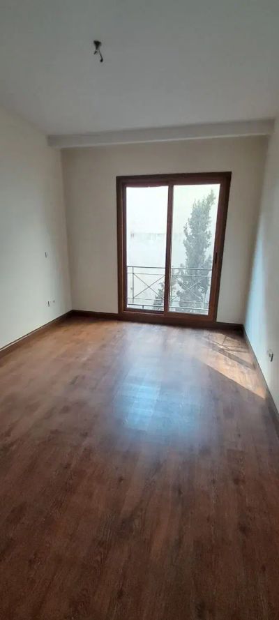 آپارتمان 120 متری دو خوابه در چیذر تهران