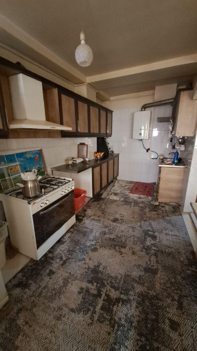 آپارتمان 82 متری دو خوابه در امامزاده قدس13523320425