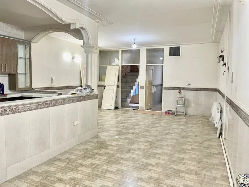 خانه 110 متری یک خوابه در ورامین تهران13530020573