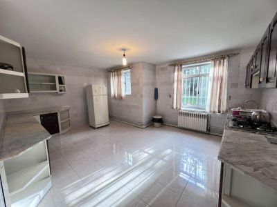 آپارتمان 150 متری چهارخوابه در کلاردشت