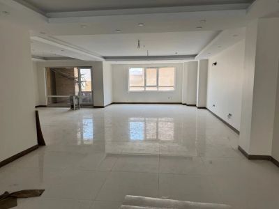 اداری 200 متری یک خوابه در میدان بعثت کرج