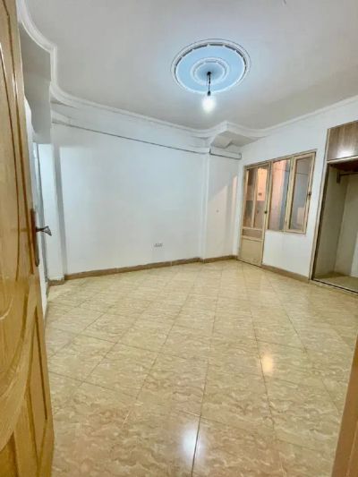 آپارتمان 81 متری دو خوابه در ورامین تهران