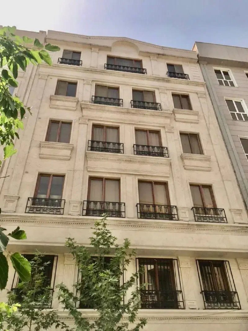 آپارتمان 72 متری دو خوابه در جنت آباد جنوبی تهران13521320381