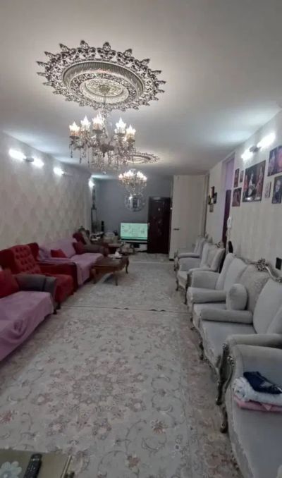 آپارتمان 85 متری دو خوابه در رسالت ورامین