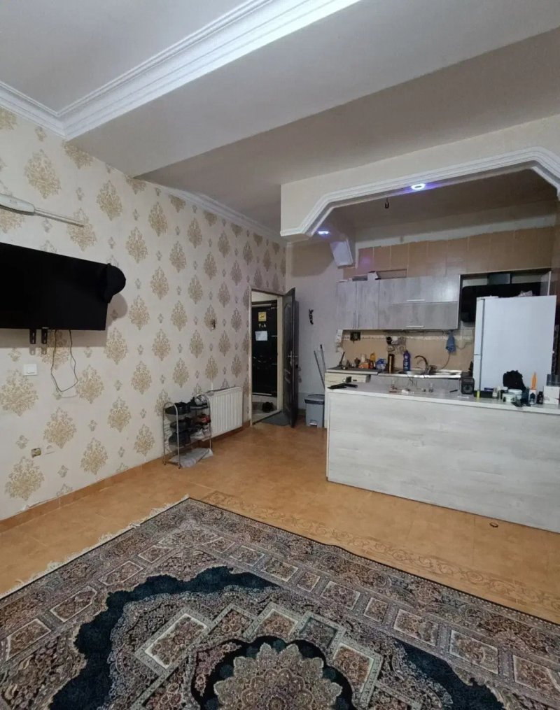 آپارتمان 61 متری دو خوابه در رسالت ورامین13543520863