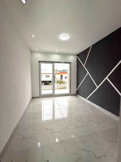 ویلا 170 متری دو خوابه در چمستان