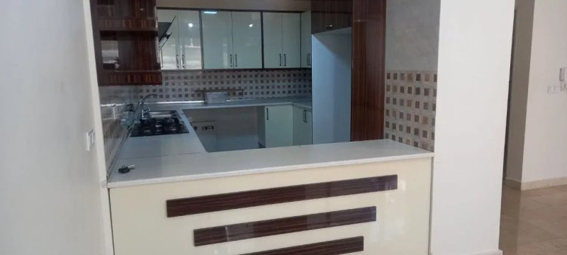 آپارتمان 105 متری دو خوابه در ولنجک تهران13547220912