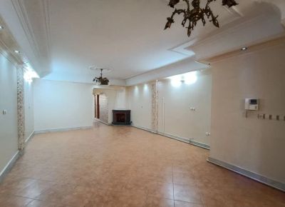 آپارتمان 98 متری دو خوابه در رسالت ورامین