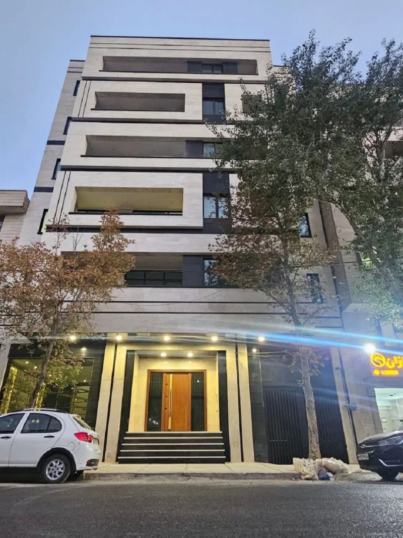 آپارتمان 125 متری دو خوابه در عظیمیه کرج13543620865