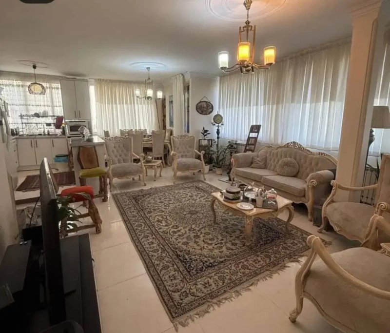 آپارتمان 71 متری دو خوابه در شهرک گلستان تهران13538020793