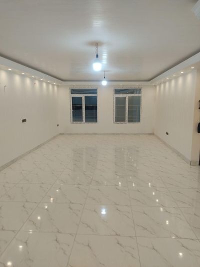 آپارتمان 95 متری یک خوابه در ورامین