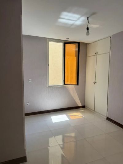 آپارتمان 87 متری دو خوابه در میدان بعثت کرج