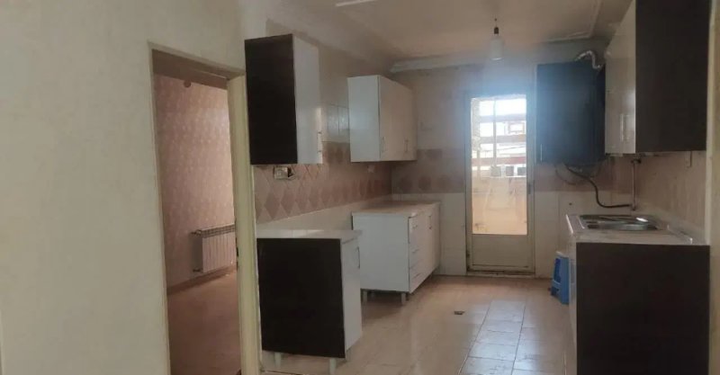 آپارتمان 71 متری دو خوابه در رسالت ورامین13537920789