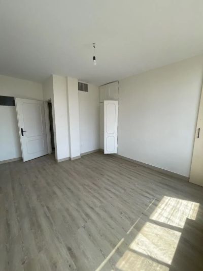 آپارتمان 121 متری دو خوابه در مهران تهران