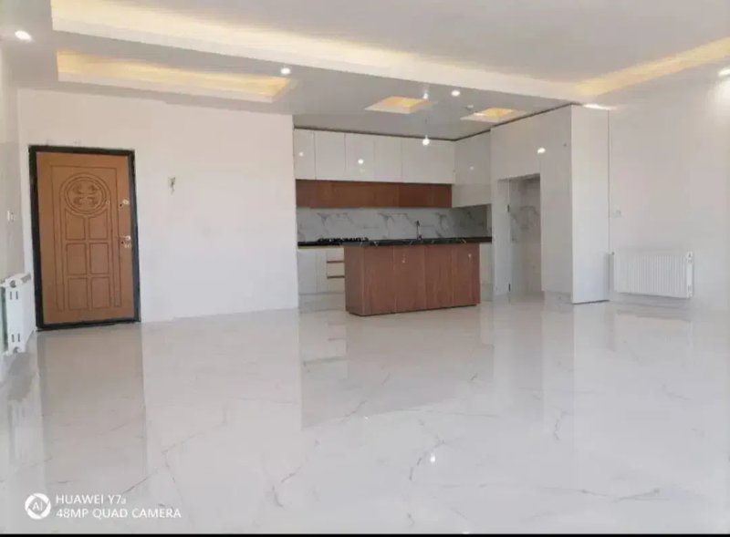 آپارتمان 101 متری دو خوابه در شهرک فجر ورامین13556021086