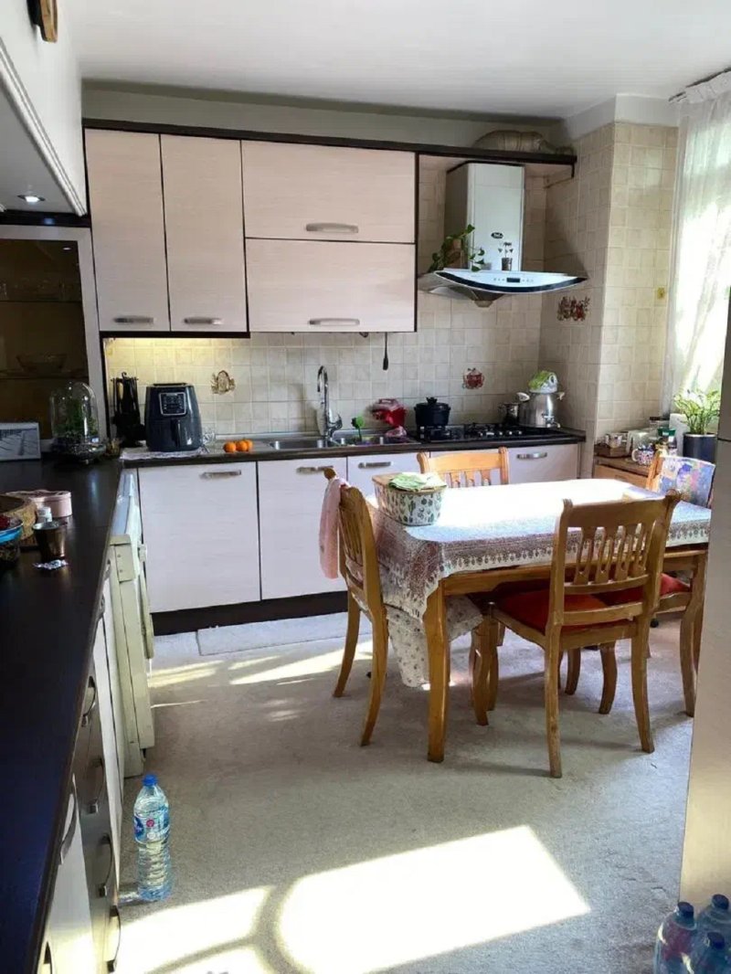 آپارتمان 117 متری دو خوابه در سید خندان تهران13549820969