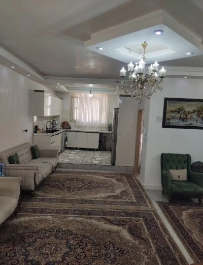 آپارتمان 76 متری دو خوابه در کرمانی ورامین