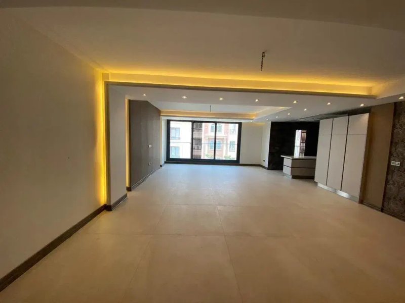 آپارتمان 165 متری سه خوابه در گیشا تهران13559121135