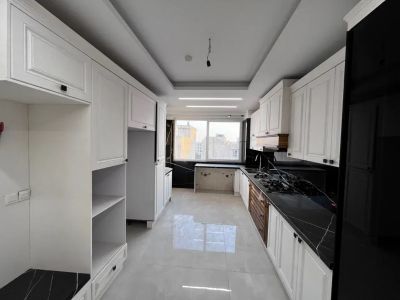 آپارتمان 122 متری دو خوابه در قیطریه تهران