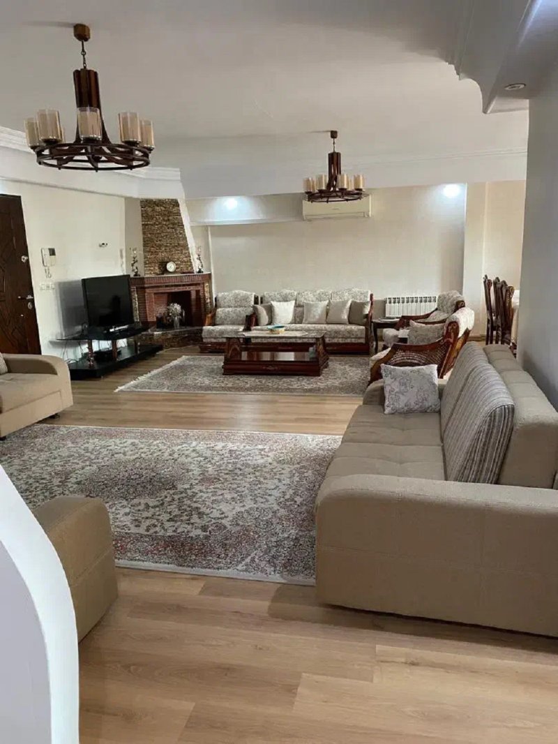 آپارتمان 117 متری دو خوابه در سید خندان تهران13549820966