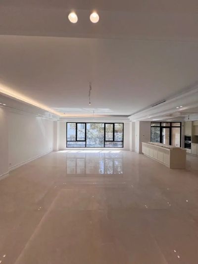 آپارتمان 190 متری سه خوابه در اختیاریه تهران