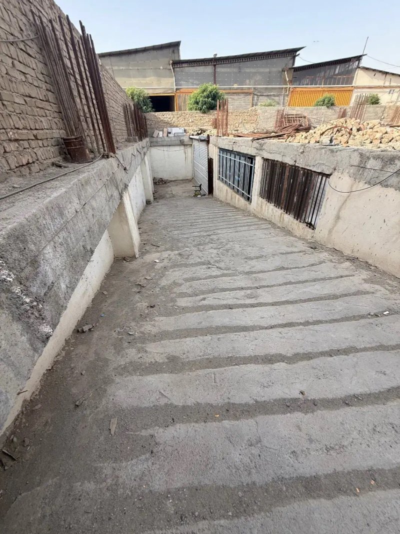 کارگاه 600 متری در یافت آباد تهران13552621032