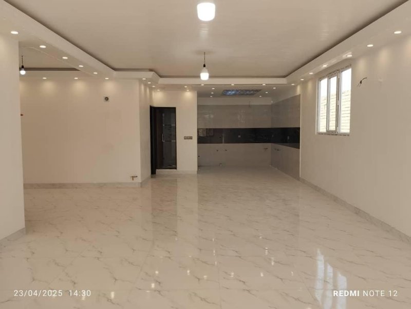 آپارتمان 95 متری یک خوابه در ورامین13554021046