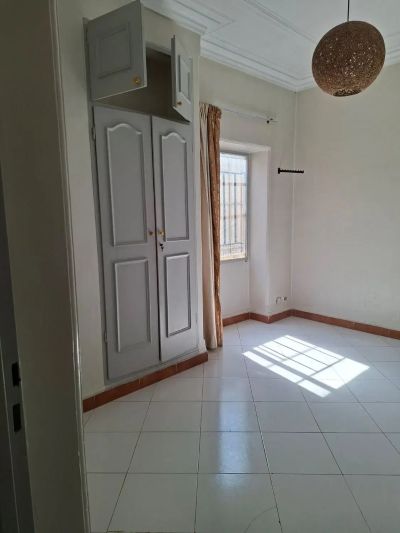 آپارتمان 92 متری دو خوابه در شیخ هادی تهران