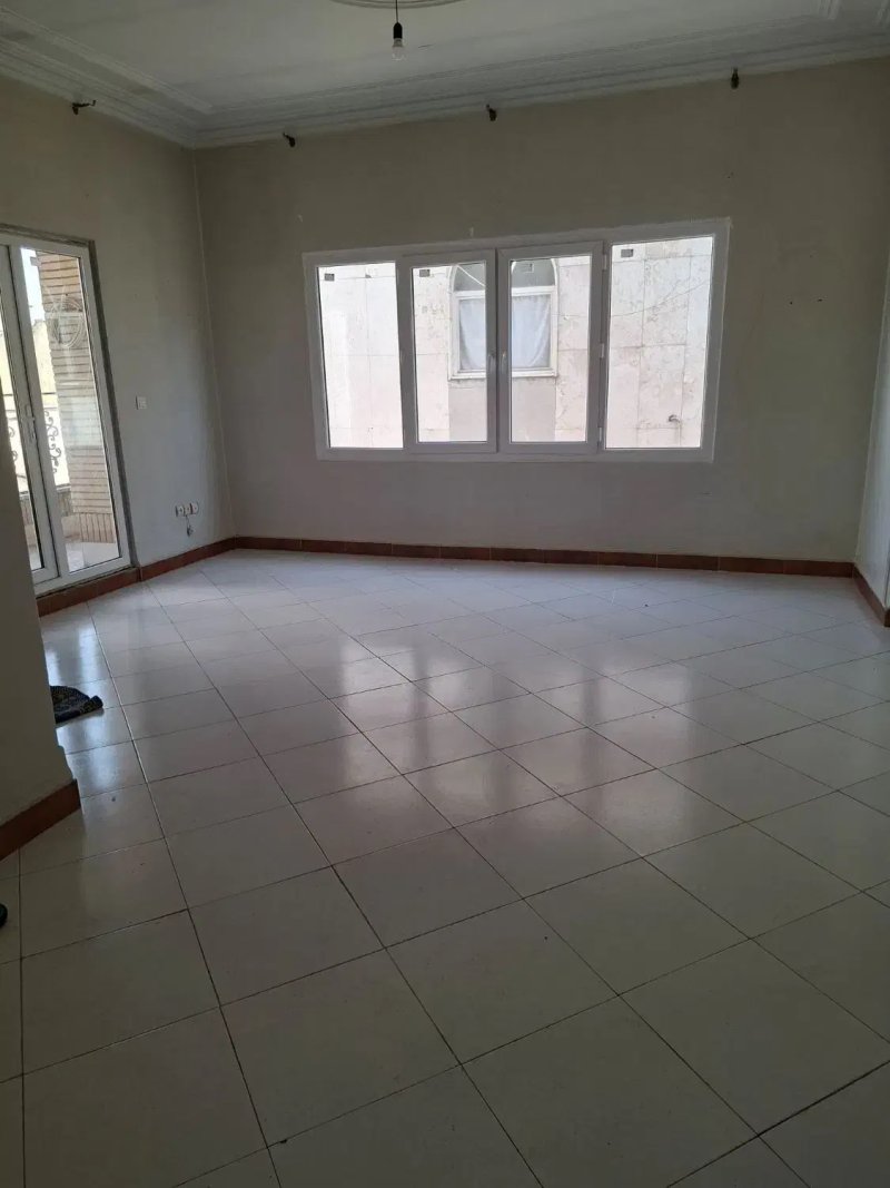 آپارتمان 92 متری دو خوابه در شیخ هادی تهران13548820955