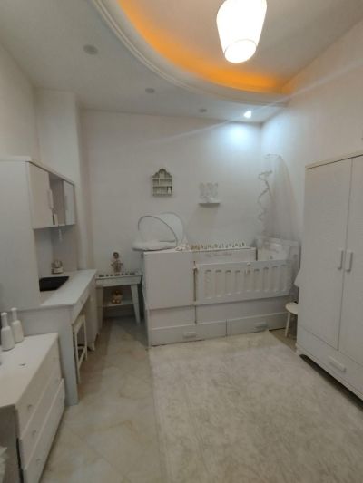 آپارتمان 117 متری دو خوابه در شهرک ولیعصر ورامین