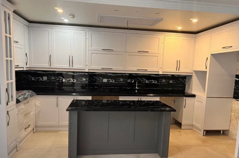 آپارتمان 70 متری دو خوابه در گیشا تهران13558621124