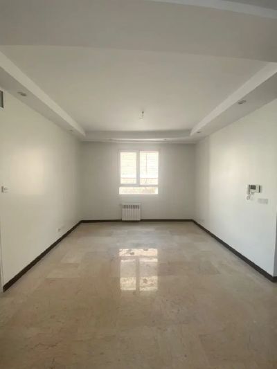 آپارتمان 92 متری دو خوابه در گیشا تهران