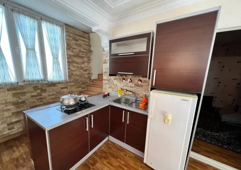 آپارتمان 240 متری چهارخوابه در ورامین13560521154