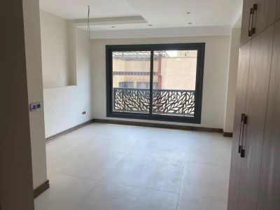 آپارتمان 165 متری سه خوابه در گیشا تهران