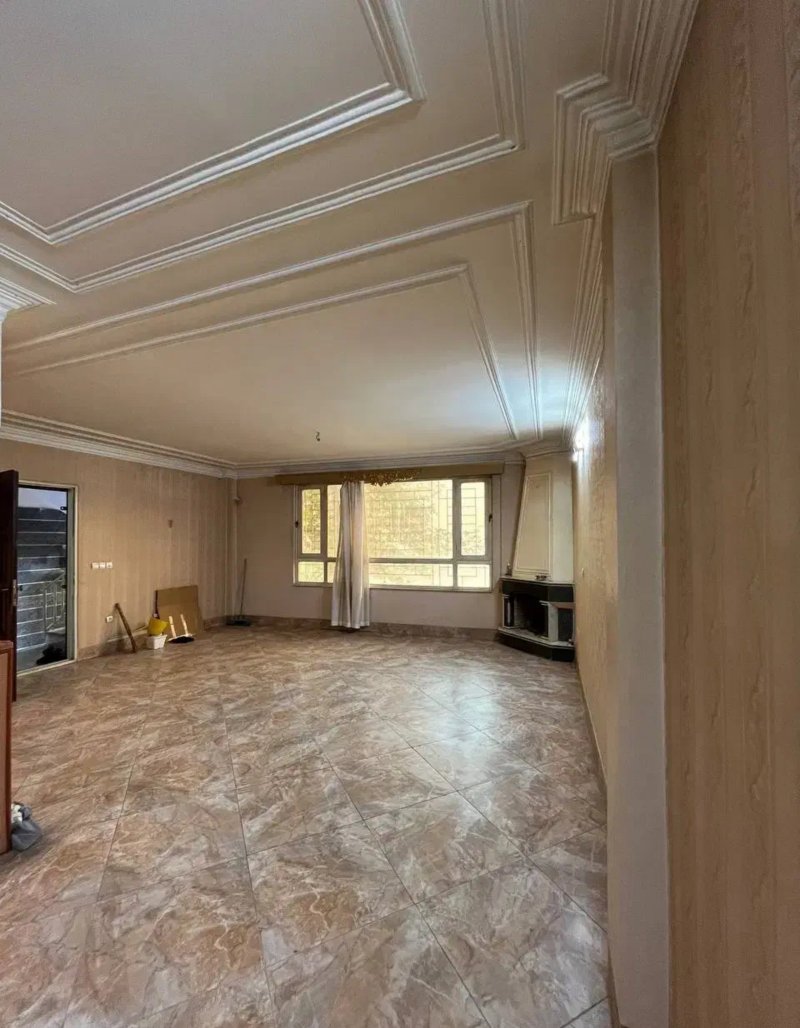 آپارتمان 70 متری دو خوابه در ورامین13547620925