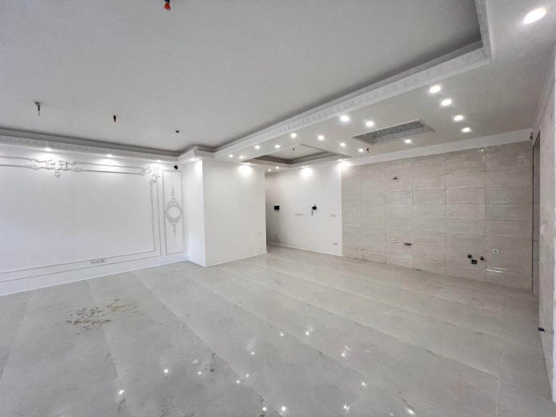 آپارتمان 180 متری سه خوابه در ورامین13557321104