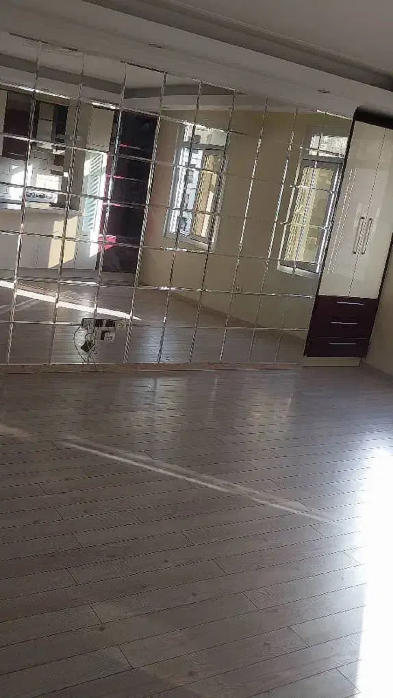 آپارتمان 70 متری یک خوابه در چیذر تهران13568821431