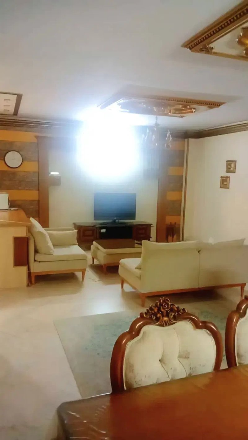 آپارتمان 110 متری دو خوابه در مرزداران تهران13564921363