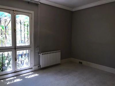 آپارتمان 160 متری سه خوابه در عمار تهران