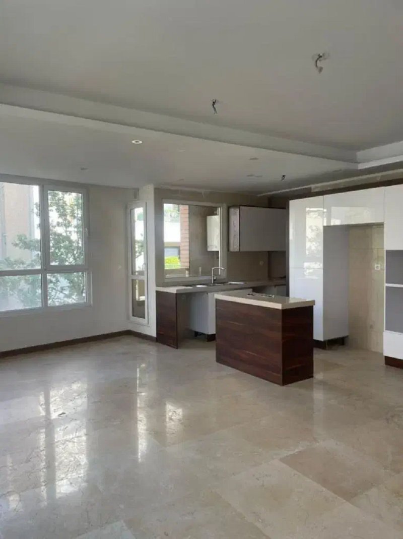 آپارتمان 85 متری دو خوابه در چیذر تهران13569121441