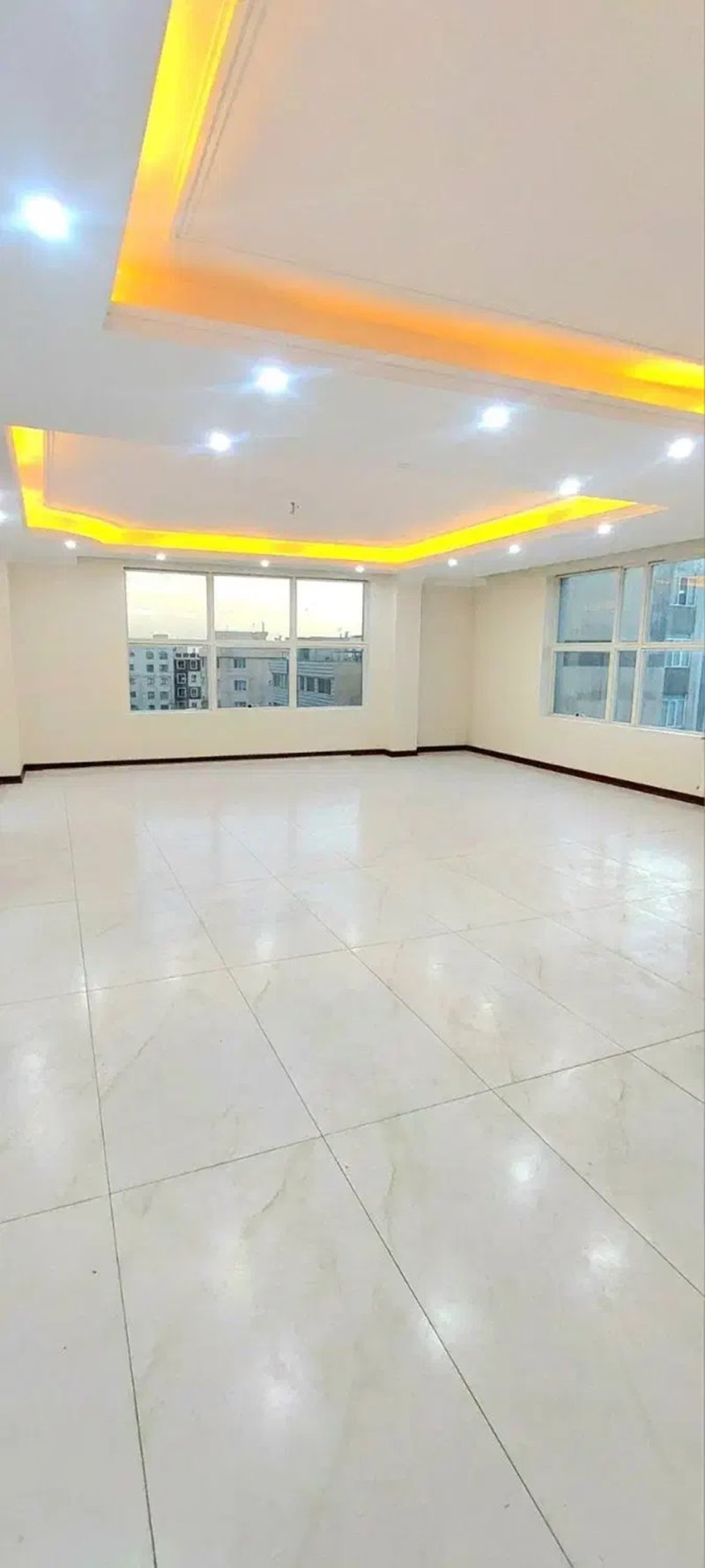 آپارتمان 124 متری سه خوابه در مرزداران تهران13565721375