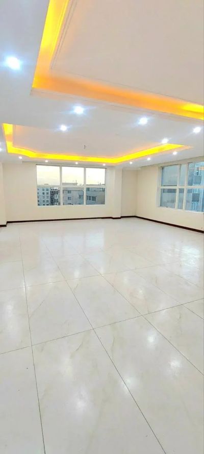 آپارتمان 124 متری سه خوابه در مرزداران تهران