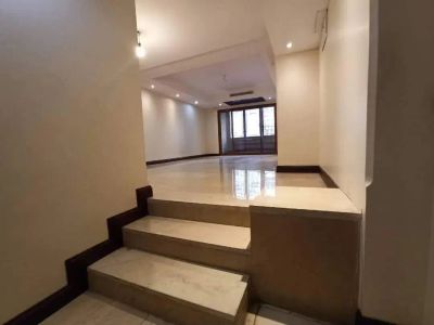 آپارتمان 180 متری سه خوابه در قیطریه تهران