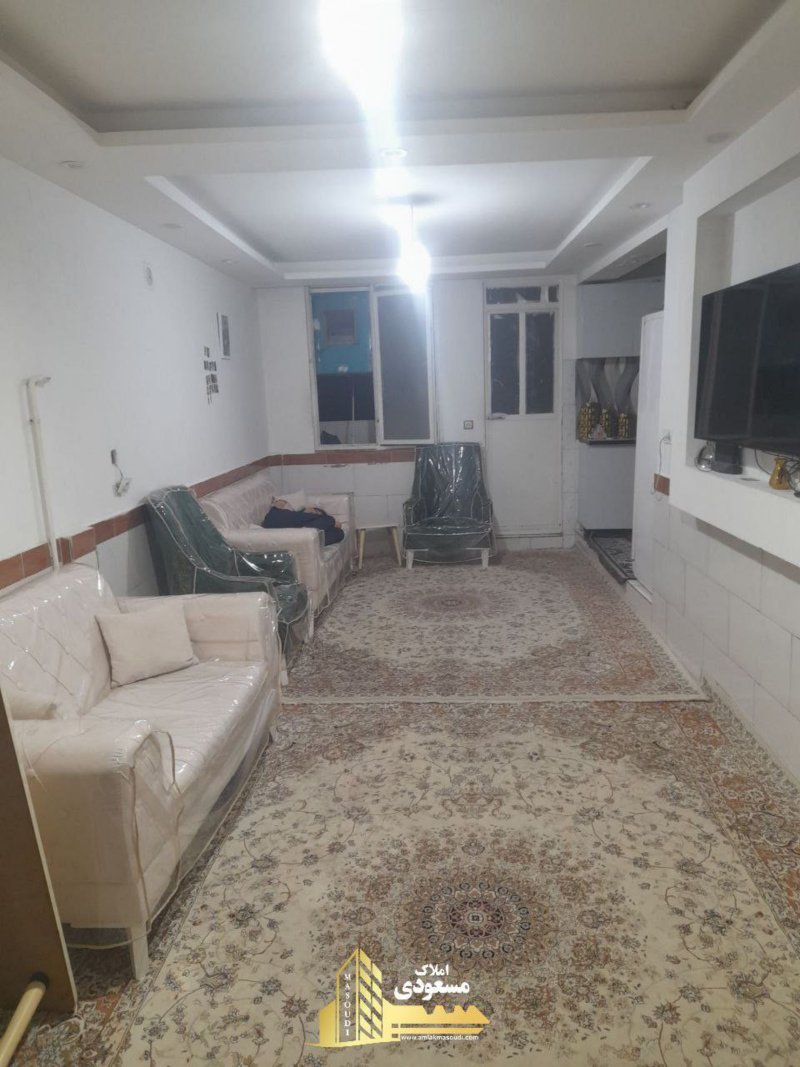 آپارتمان 60 متری یک خوابه در امیریه شهریار13574521543