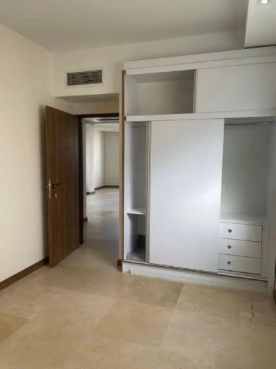 آپارتمان 85 متری دو خوابه در چیذر تهران